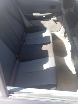 Madza 323 - 7