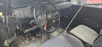 Suzuki Samurai - starý aj novší model 1,0 - 7
