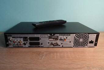 DVD rekordér SONY RDR-HXD890- 160 GB HDD, HDMI, USB + návod - 7