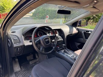 Audi Q7 - 7
