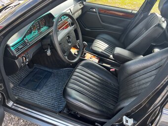 Mercedes-Benz 200 124E - 7