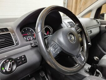 VW Touran 2,0TDi Webasto 7 miest - 7