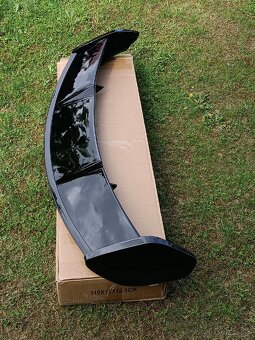 Nový zadný spojler Mercedes A W176 - 7