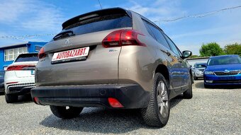 Peugeot 2008 1.2 PureTech Style benzín - 7