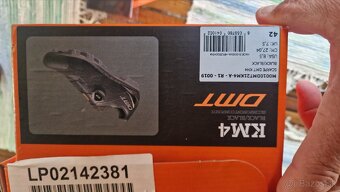 Cyklo tretry DMT KM4 + pedale Shimano SPD veľkosť 42 - 7