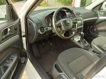 Škoda Octavia II Facelift 1.6TDi 77Kw CR M5 R.V.01/2012 - 7