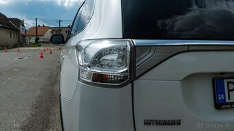 Mitsubishi Outlander 2.2 DI-D Instyle A/T - 7