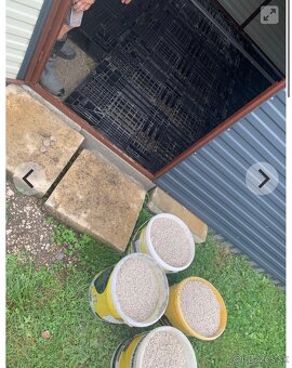 Plastové palety  1300x1100x122 - 7