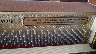 Predám koncertné piano Petrof - 7