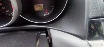 Predám Mazda 3 benzín - 7