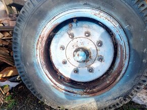 vlečka autovlek 7t , 8.25-20 - 7