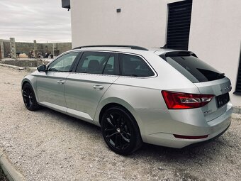 Škoda Superb Combi 2.0TDI Style 2021 - 7