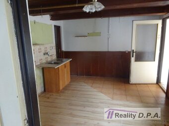 Exkluzívne - Rodinný dom s pozemkom 642 m2 za cenu 1 izbovéh - 7