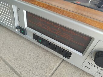 Gramoradio Tesla idyla - 7