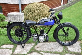 Historický motocykl z roku 1929 - 7