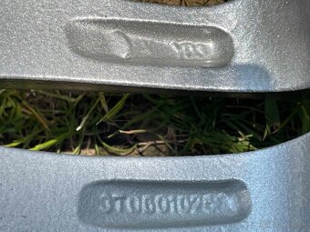 Themisto skoda alu disky 5x112 7,5x18 ET46 - 7