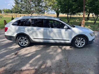 Škoda Superb II Scout 4x4 DSG - 7
