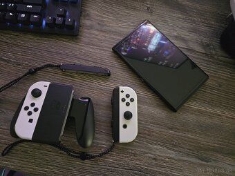 Nintendo Switch OLED 64GB+256GB s príslušenstvom - 7