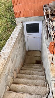 Rodinný dom vo Vlkovej – ideálne miesto pre Vašu budúcnosť - 7