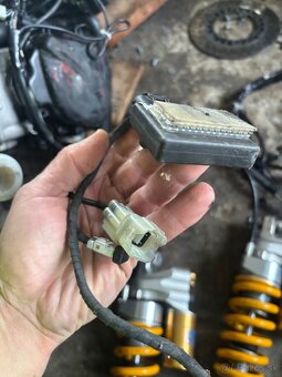 Centralni tlumic Ohlins Cartridge Kawasaki Zx10R Ninja 11-15 - 7