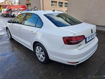 Volkswagen Jetta 1.2 TSI Comfortline - 7