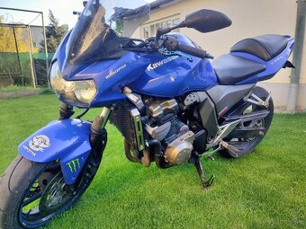 Kawasaki Z750 - 7