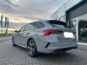 Škoda Octavia Combi 2.0 TDI RS DSG - 7