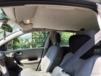 Renault Megane 1.6 - 7