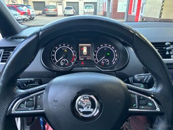 Škoda Octavia RS 2.0 TDI - 7
