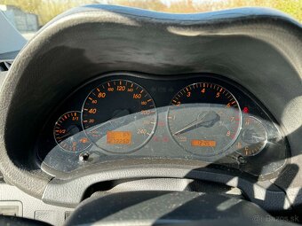 2004 Toyota avensis - 7
