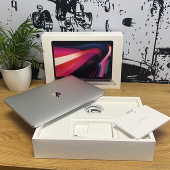 MacBook Pro 13” M1 (2020) - 7
