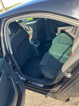 Škoda Superb 2.0 TDI SRC STYLE DSG - 7