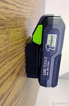 Nástenný držiak na batérie LUX-Tools PowerSystem 20V OBI - 7