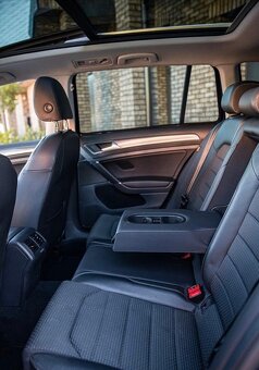 Volkswagen Golf Alltrack 2016 , 1.8 TSI benzín - 7