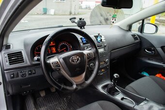 Toyota Avensis 2.0l D-4D - 7