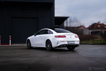 Mercedes-Benz E 220 Coupé - 7