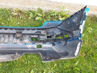 Predám zadný nárazník Audi Q3 + Difuzor 2016+ - 7