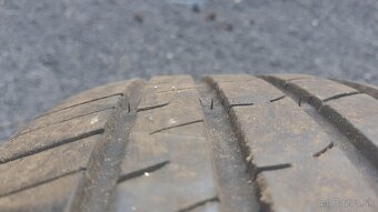 Predám letné pneumatiky 225 /65 r17 - 7