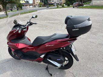 Predám Honda PCX najazdené 1740 km - 7