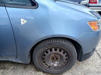 Mitsubishi Colt 1.3i - rozpredám - 7