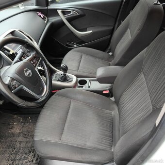 Opel Astra Combi - rezervované do 30.12.25 - 7