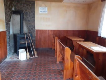 Chalupa v obci Kolačno - 7