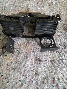 Díly z Renault Laguna III GT - 7