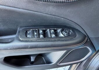 Jeep Compass 1.4 Multiair Longitude benzín manuál 103 kw - 7