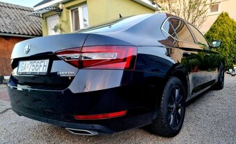 Škoda Superb - 7