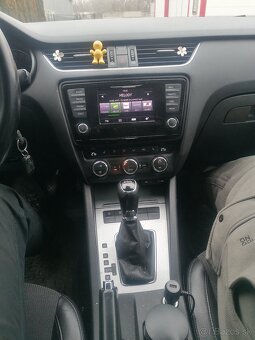 Octavia 3, 2.0tdi,webasto, automat - 7