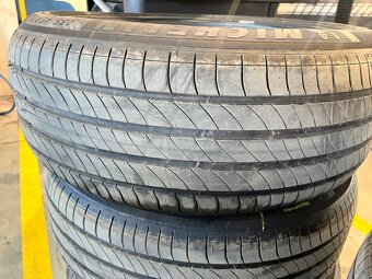 Predám nové pneu Michelin Primacy 4 235/45 R20 100V - 7