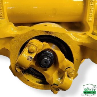 Koncový pohon/Reduktor/Riadiaci čap/Náboj 448/58590 JCB 540- - 7