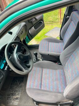 Volkswagen Polo 1.4 - 7