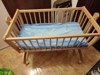 Predám drevenú kolísku - 7